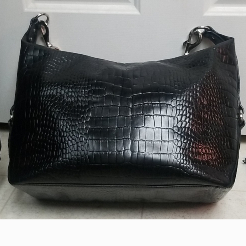 Lauren Ralph Lauren Black Croc-Embossed Shoulder Bag - Picture 4 of 11